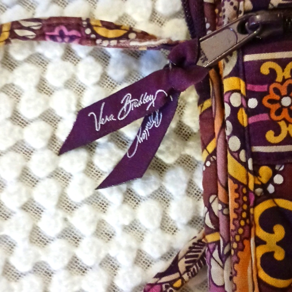 Bag - Picture 2 of 5